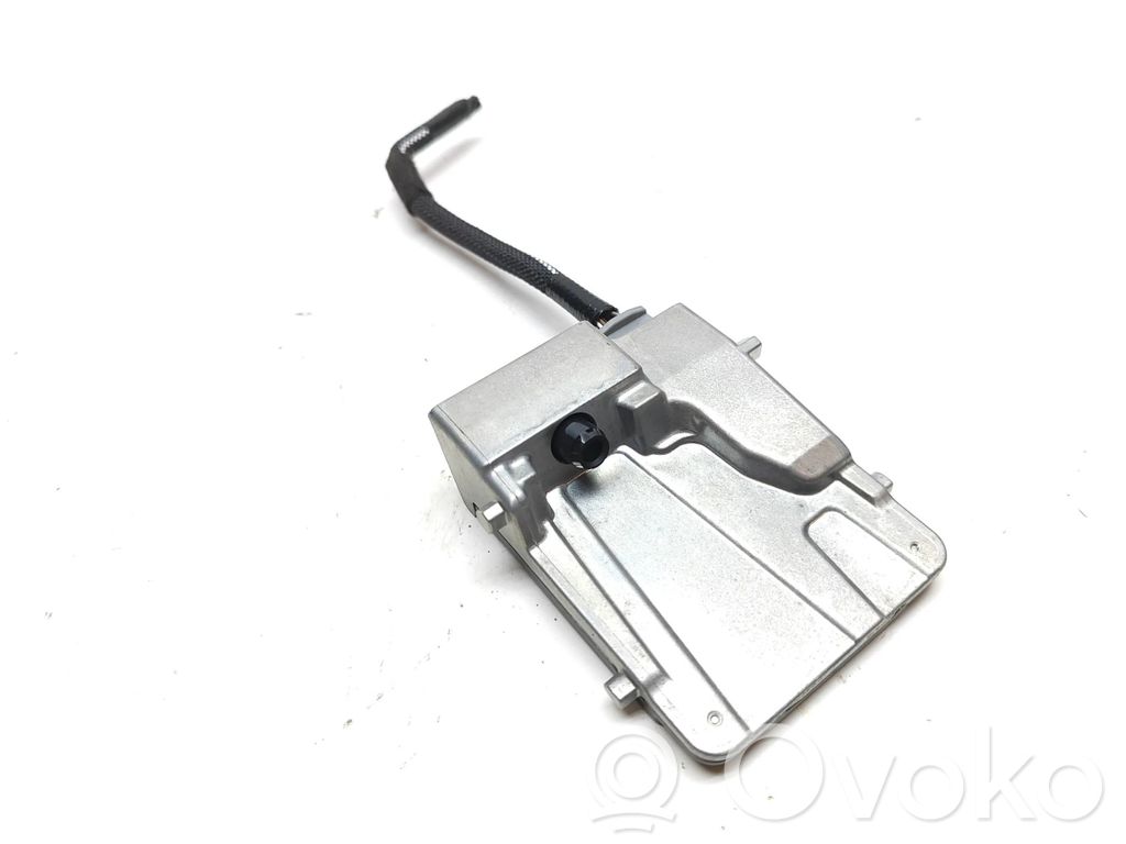 Lexus UX Windshield/windscreen camera 