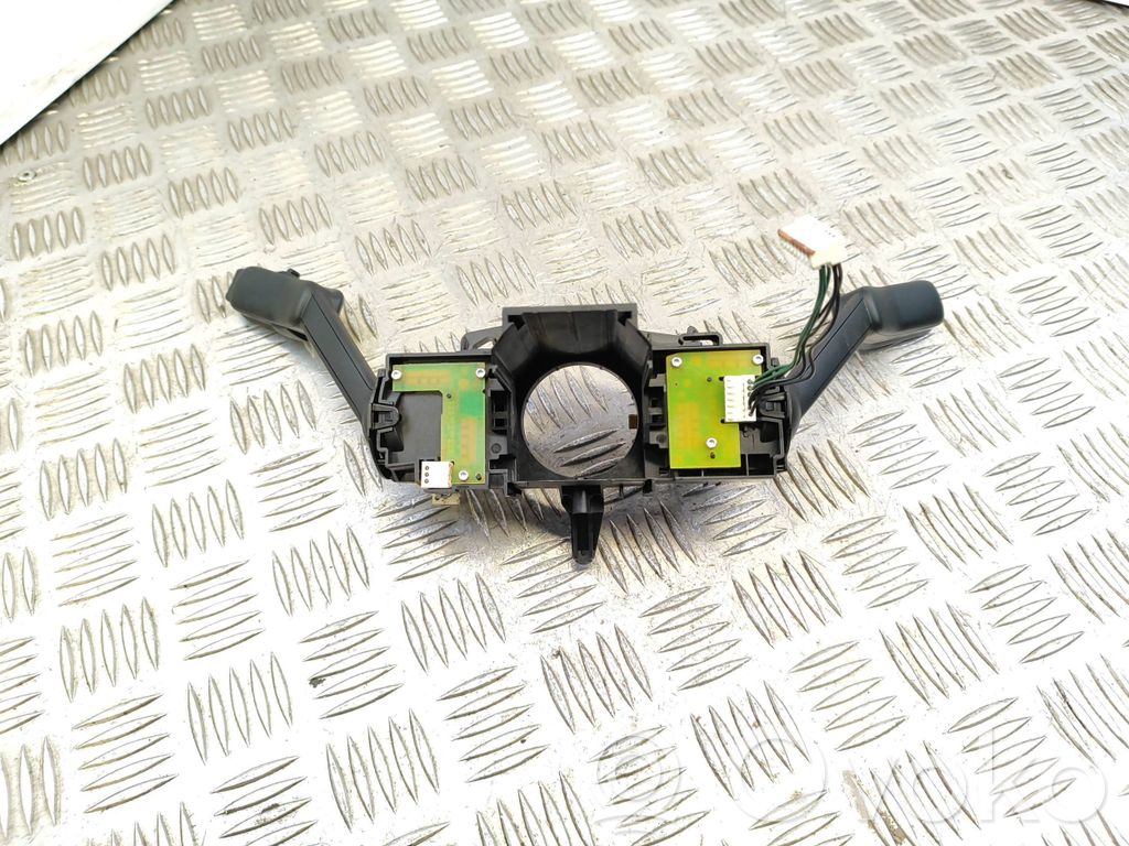 Volkswagen Golf VII Wiper turn signal indicator stalk/switch 