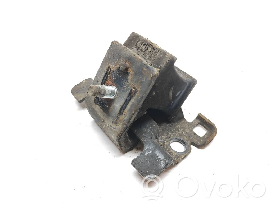 Nissan Navara D23 Engine mount bracket 