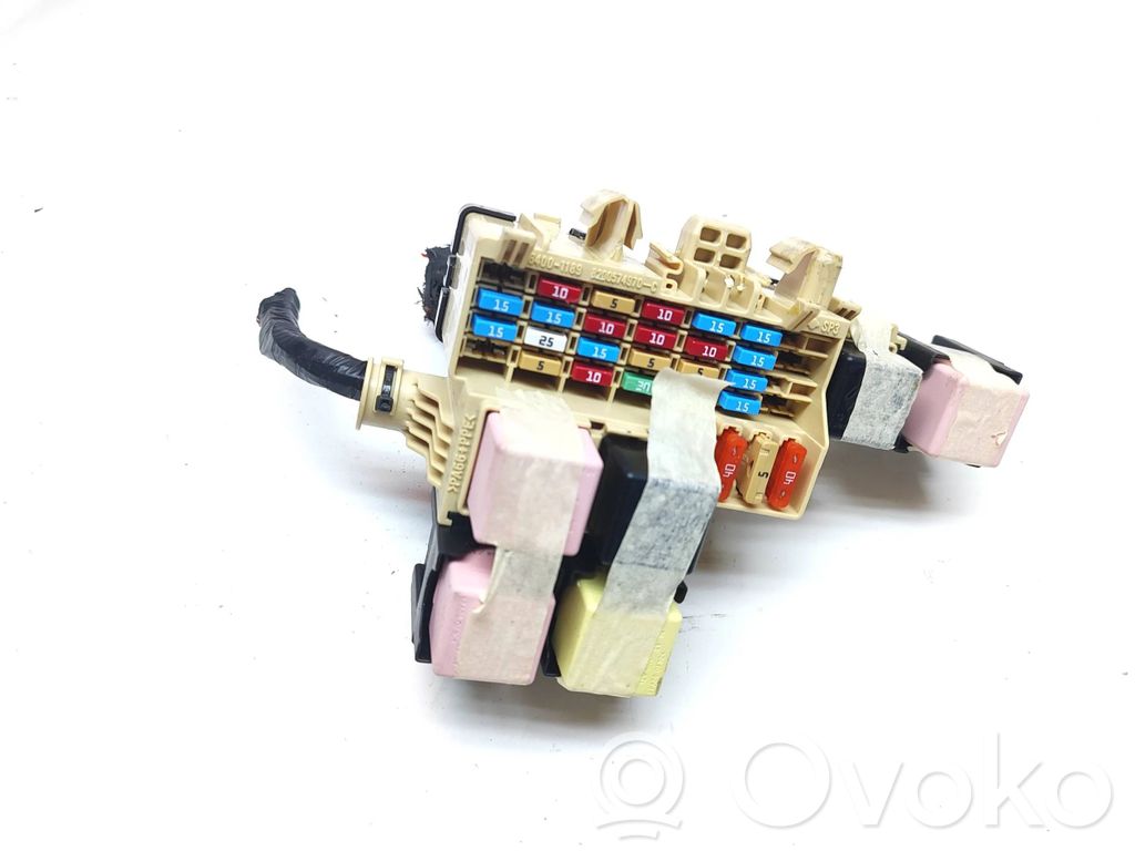 Renault Kangoo II Fuse module 