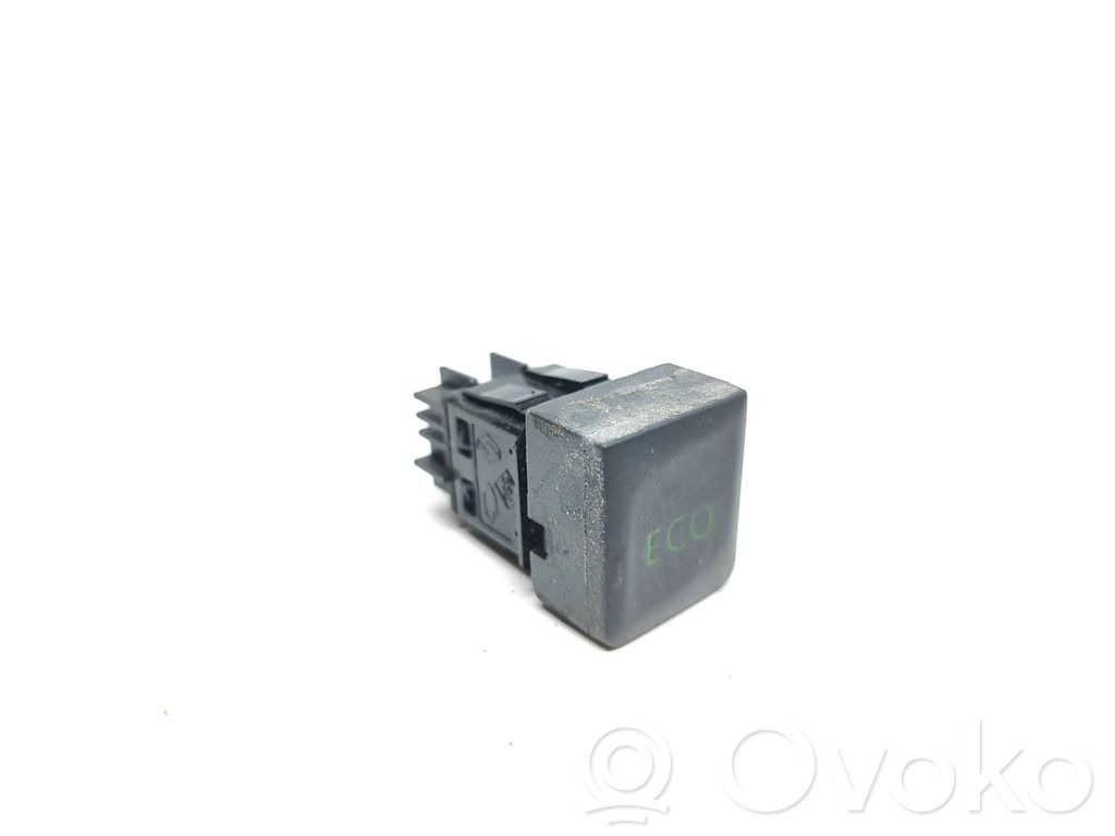 Nissan NV300 Other switches/knobs/shifts 