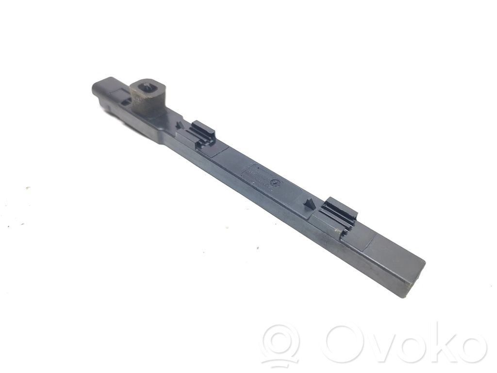 Peugeot 208 II Keyless system antenna 