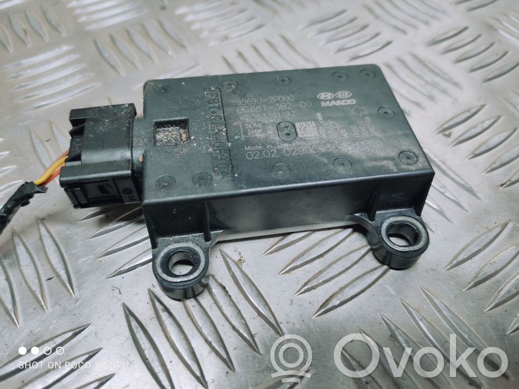 Hyundai ix35 ESP acceleration yaw rate sensor 