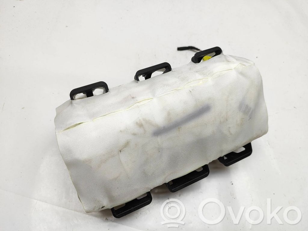 Opel Astra K Keleivio oro pagalvė 