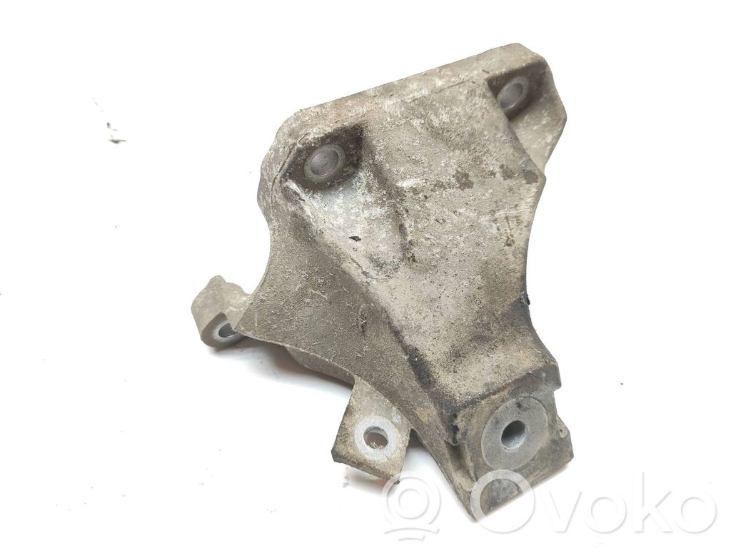 Audi A6 S6 C6 4F Engine mounting bracket 
