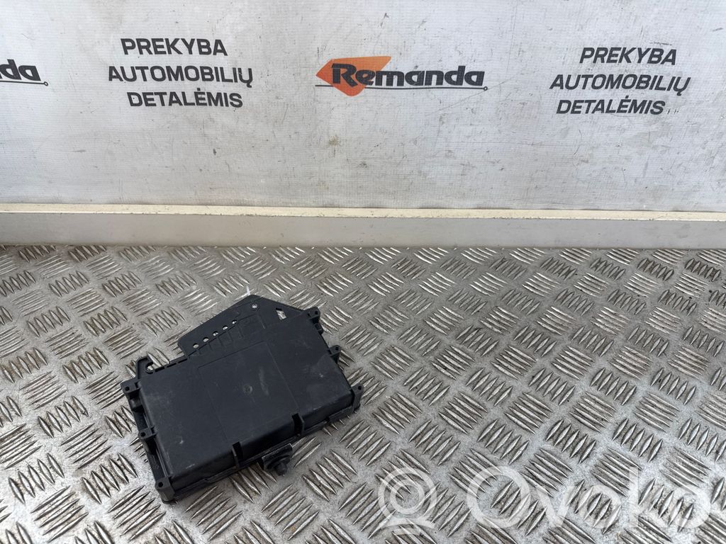 Volkswagen Golf III ABS control unit/module 