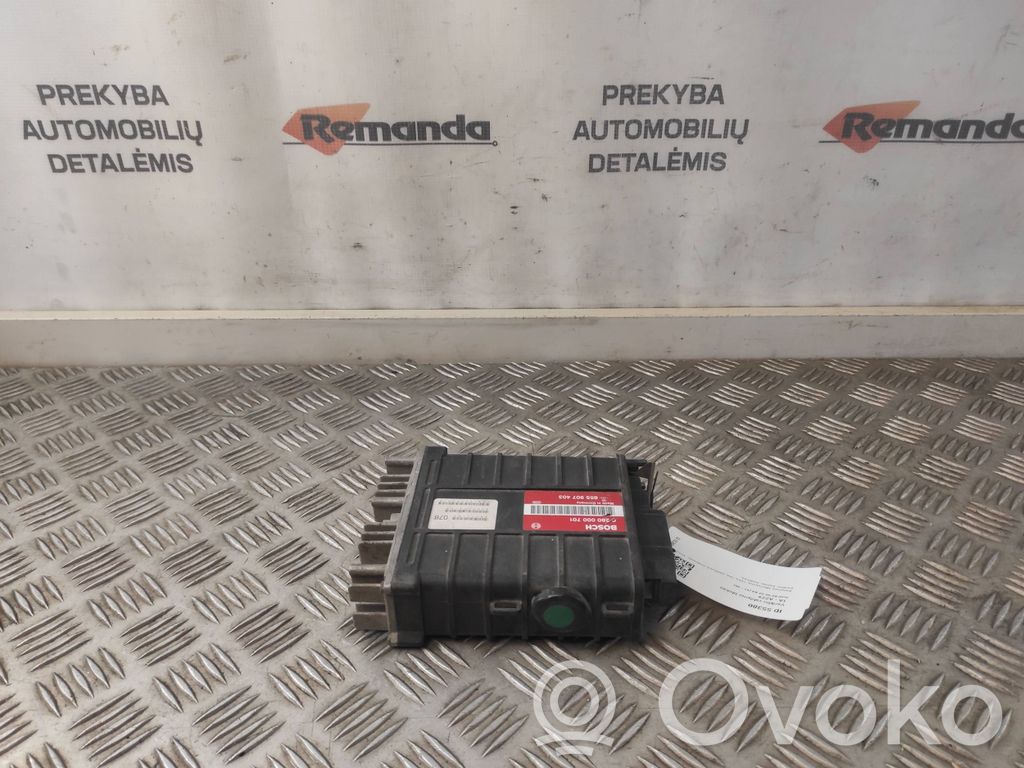 Audi 80 90 S2 B4 Engine control unit/module 