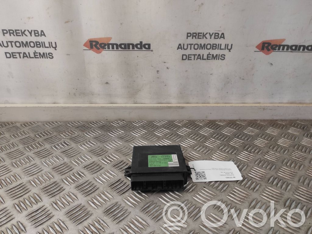 Ford Focus Comfort/convenience module 