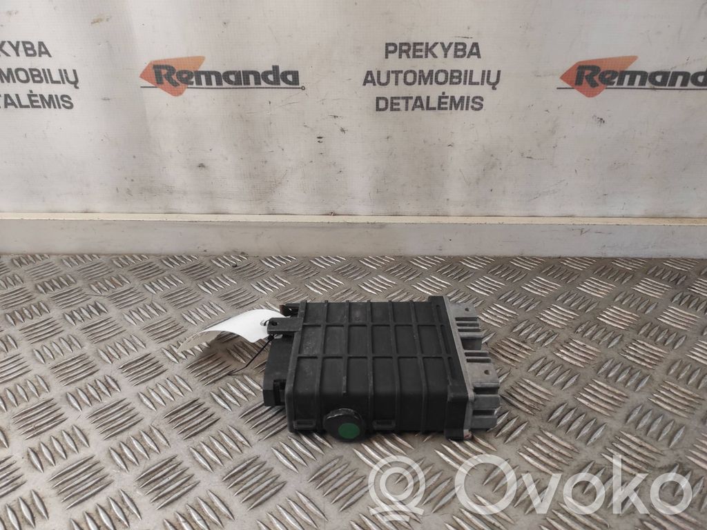 Audi 80 90 S2 B4 Engine control unit/module 