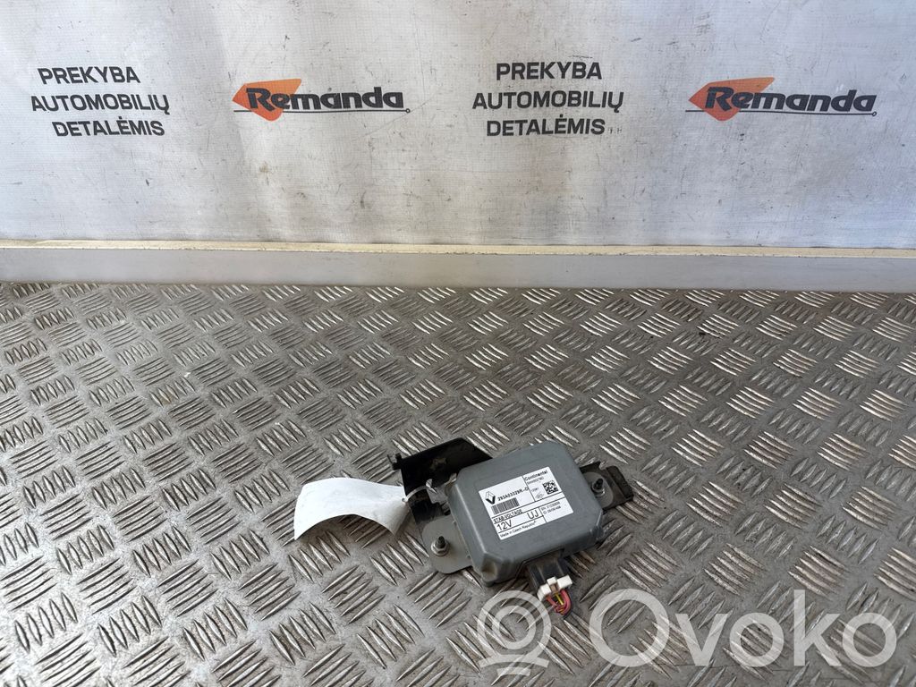 Renault Scenic III -  Grand scenic III Vairo kolonėlės valdymo blokas 