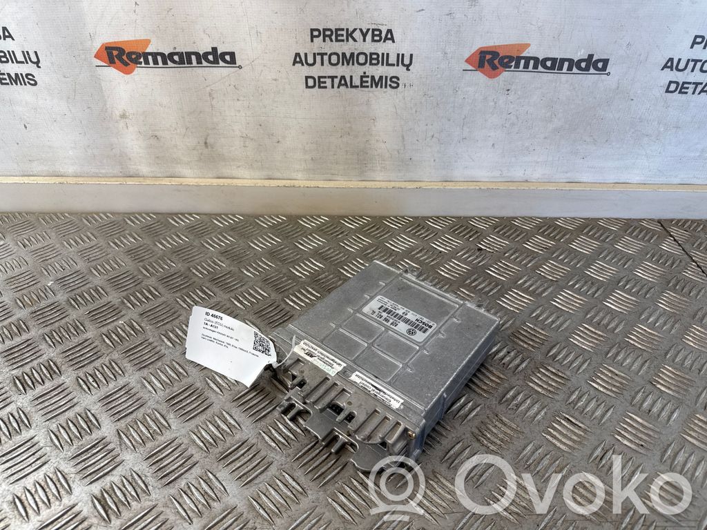 Volkswagen PASSAT B5 Engine control unit/module ECU 