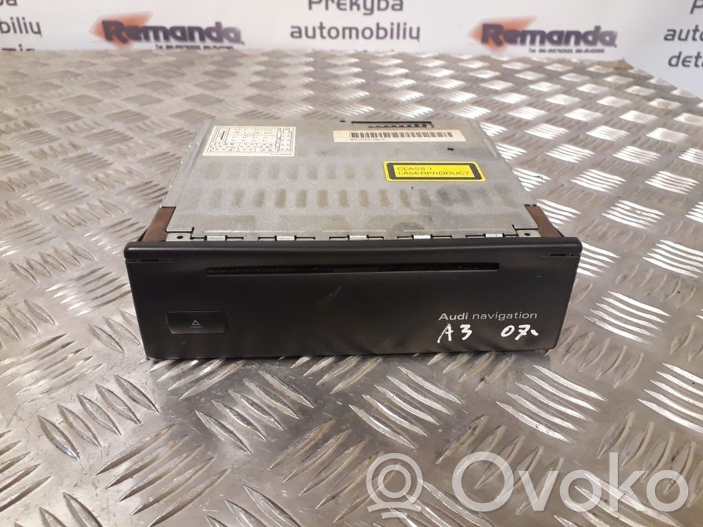 Audi A3 S3 8P Navigation unit CD/DVD player 
