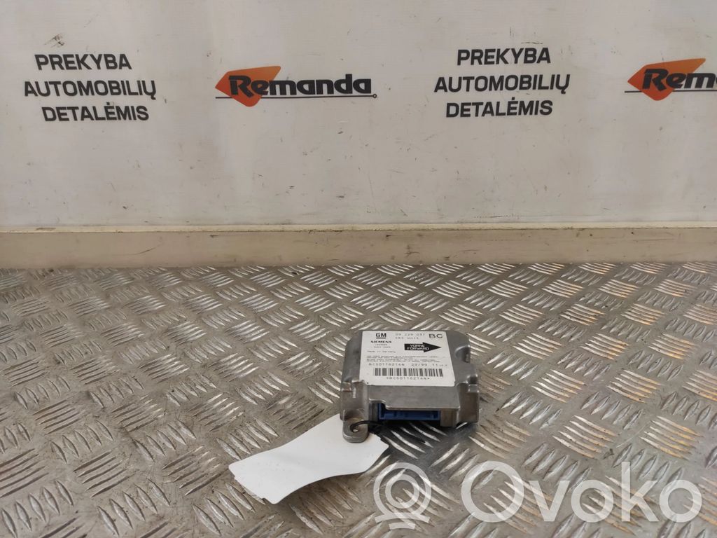Opel Astra G Airbag control unit/module 