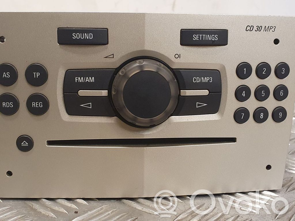 Opel Zafira B Radio/CD/DVD/GPS head unit 