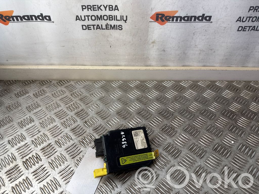 Volkswagen Golf V Steering angle sensor 