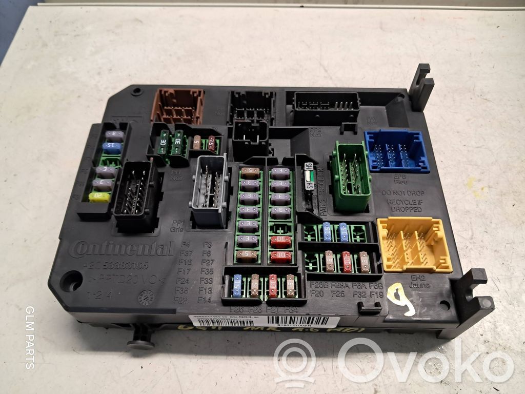 Citroen C4 II Fuse module 