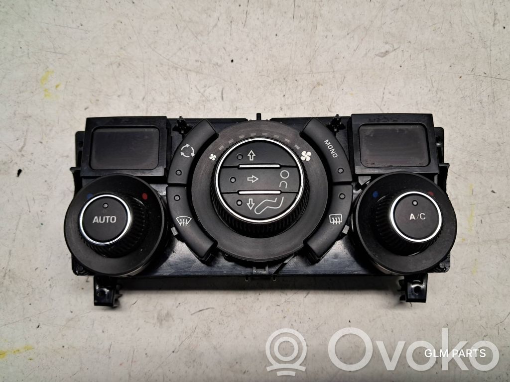 Peugeot RCZ Climate control unit 