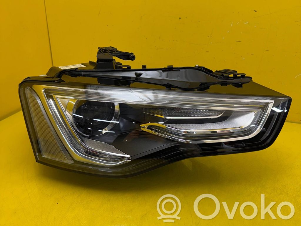 Audi A5 Sportback 8TA Phare frontale 