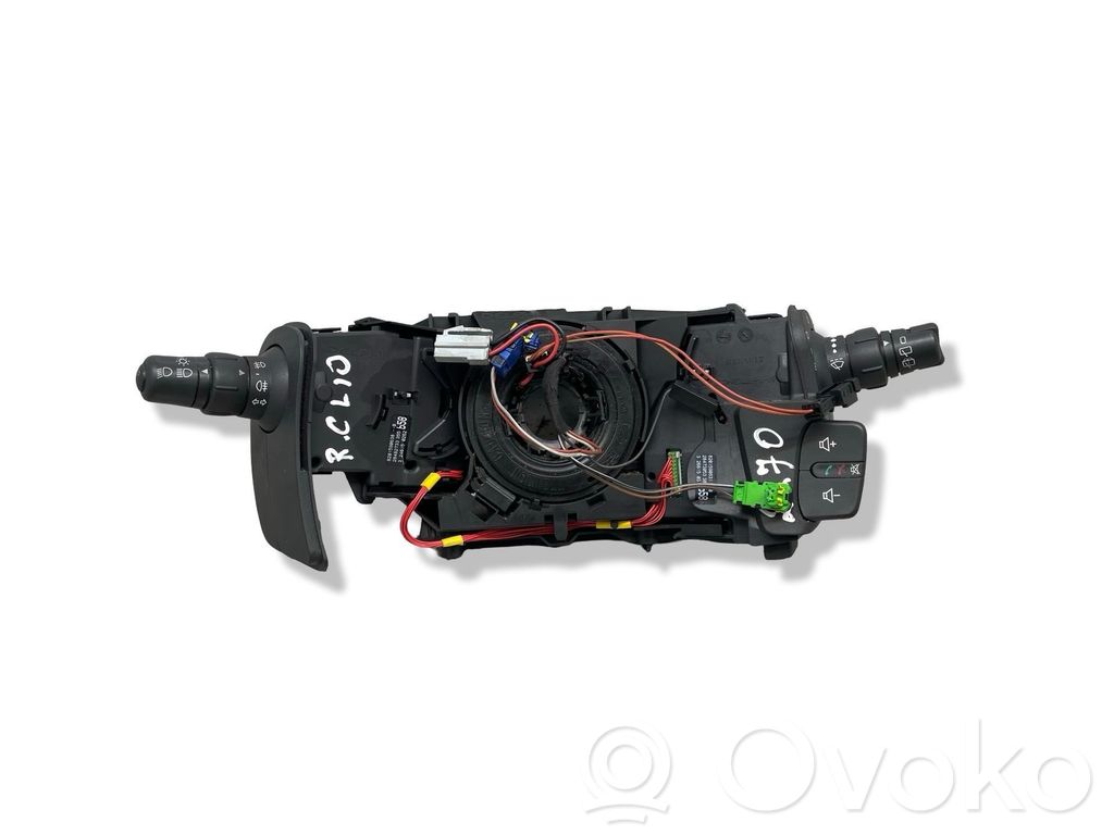 Renault Clio III Wiper turn signal indicator stalk/switch 
