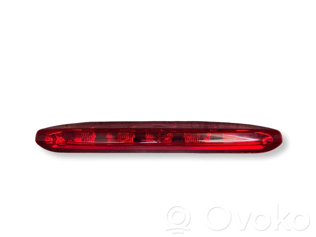 Peugeot 208 I Third/center stoplight 