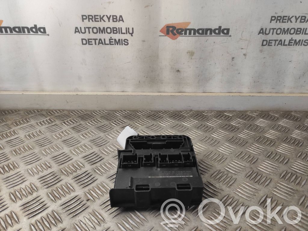 Volkswagen Golf V Comfort/convenience module 