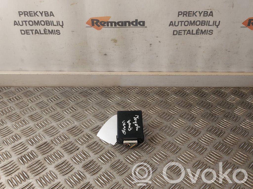 Toyota Yaris Citu veidu vadības bloki / moduļi 