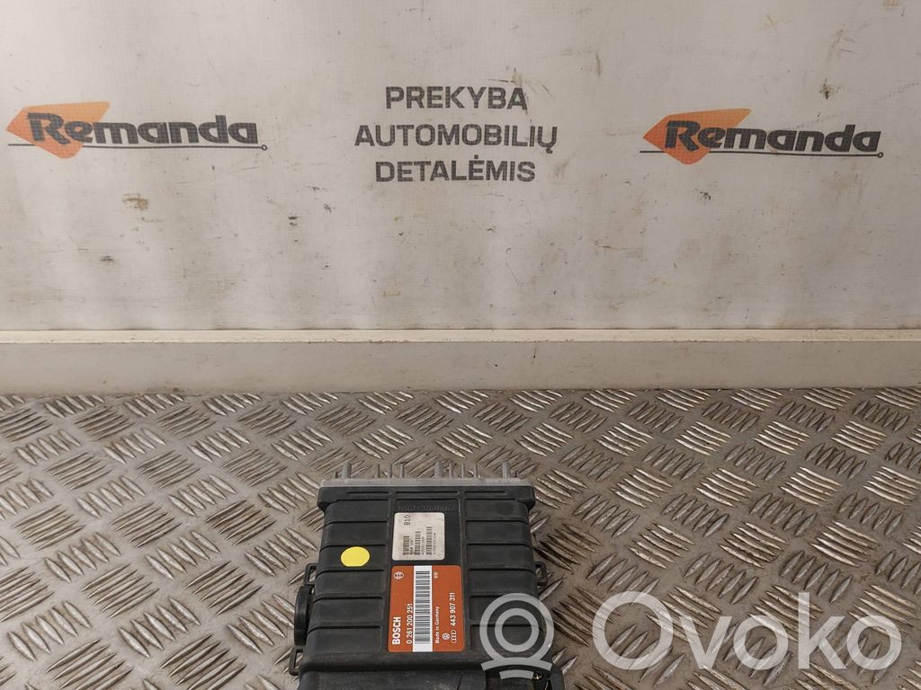 Audi 80 90 B3 Engine control unit/module 