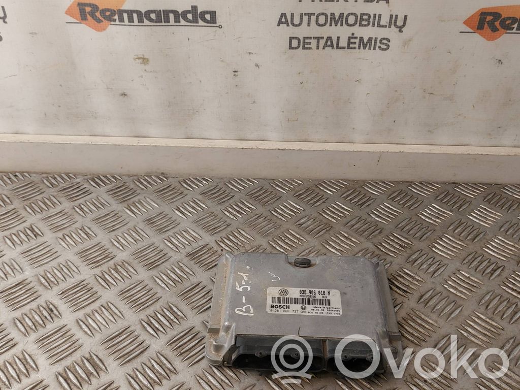 Volkswagen PASSAT B5.5 Engine control unit/module 