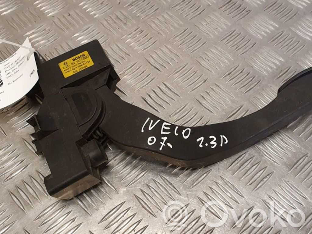 Iveco Daily 35 - 40.10 Accelerator throttle pedal 