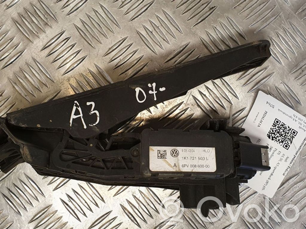 Audi A3 S3 A3 Sportback 8P Accelerator throttle pedal 