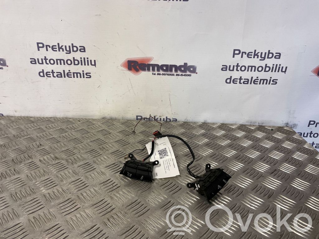 Ford Transit Stūres pogas / slēdži 