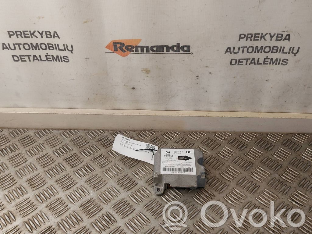 Opel Vectra C Airbag control unit/module 