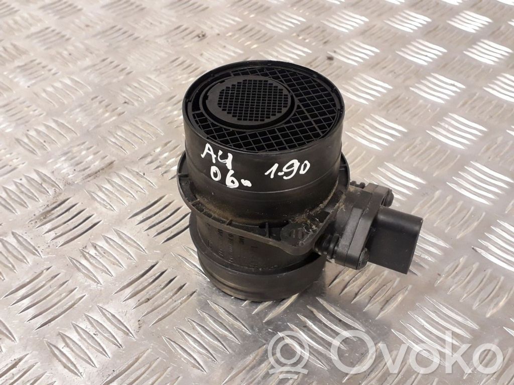 Audi A4 S4 B7 8E 8H Debitmetru aer 
