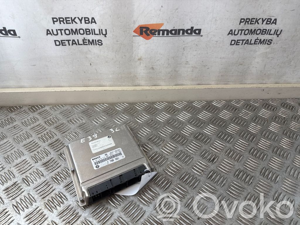 BMW 5 E39 Engine control unit/module 