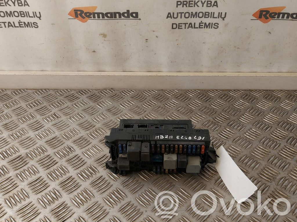 Mercedes-Benz E W211 Módulo de fusible 