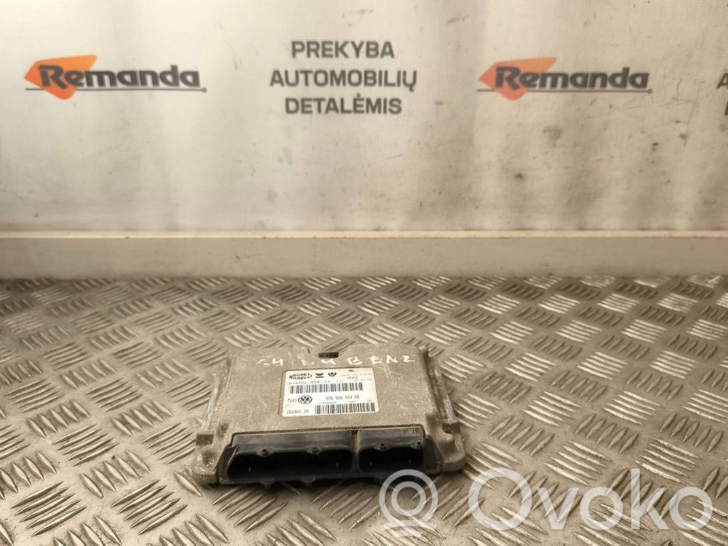 Volkswagen Golf IV Engine control unit/module 