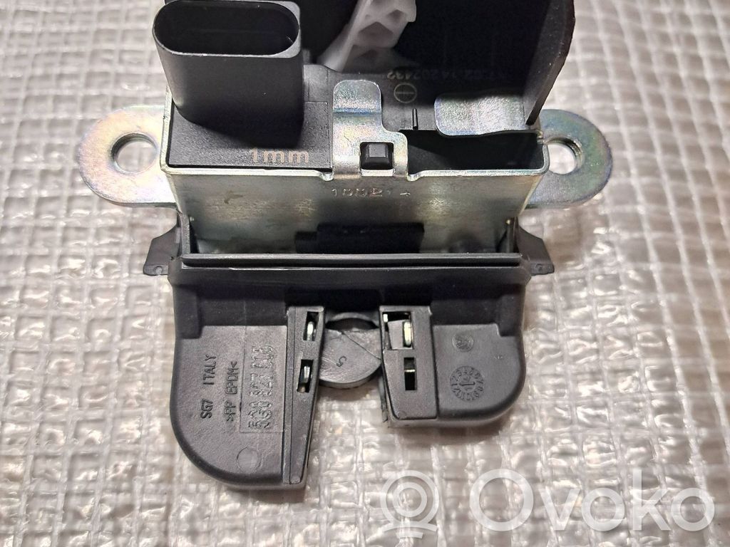 Volkswagen Golf VII Tailgate/trunk/boot lock/catch/latch 