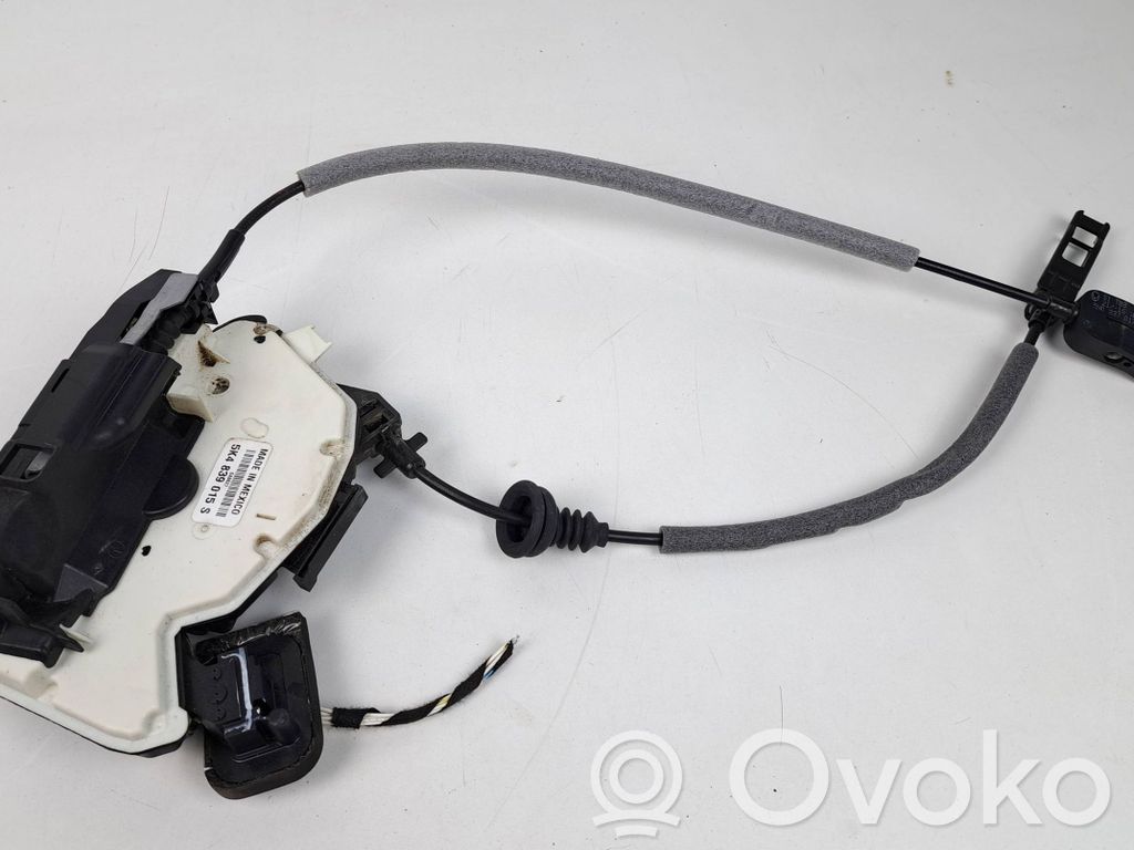 Zamek drzwi tylnych   5K4839015S,SA8627,MEXL00