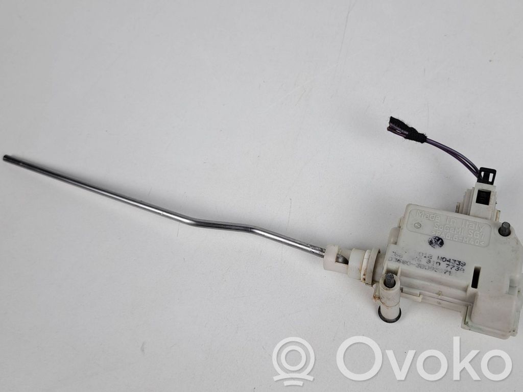 Volkswagen Golf VI Central locking motor 