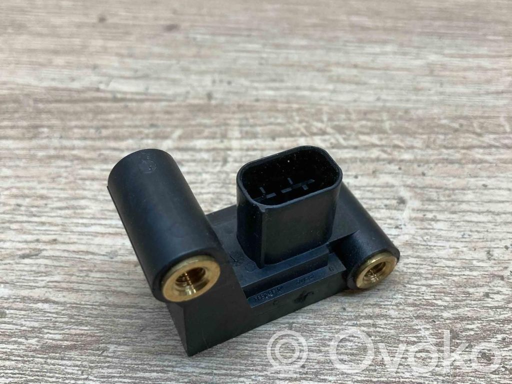 Airbag deployment crash/impact sensor   6977398,USED
