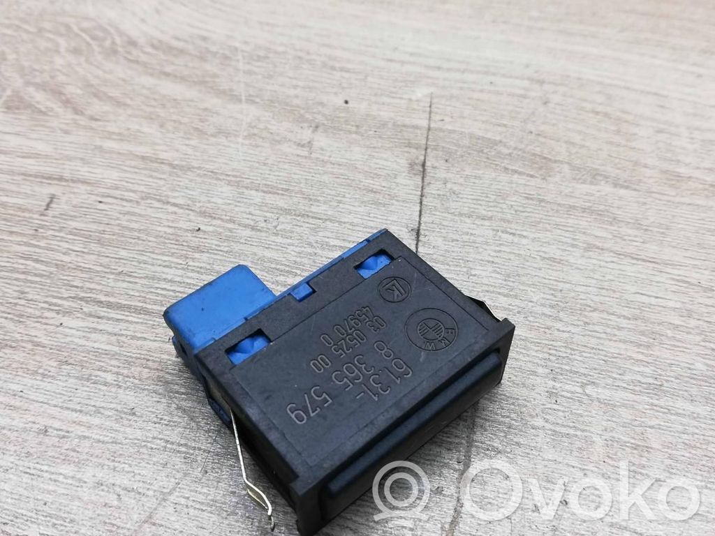 BMW 3 E46 Tailgate/trunk/boot open switch 