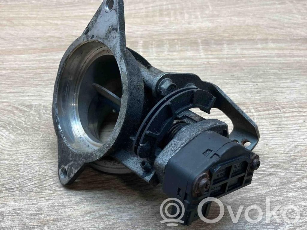BMW 5 E39 Droselinė sklendė 