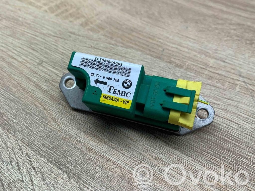 BMW 5 E39 Airbag deployment crash/impact sensor 