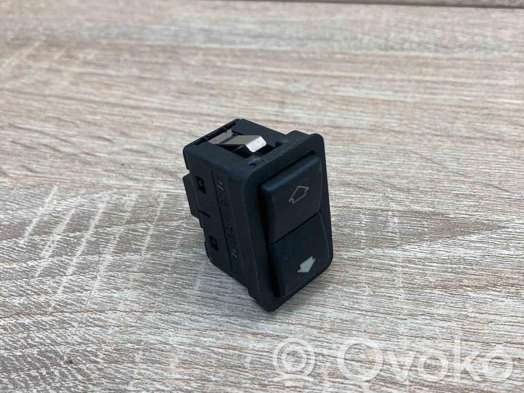 BMW 5 E39 Electric window control switch 