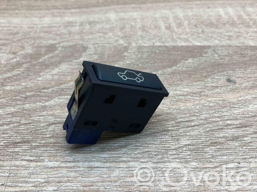 BMW X5 E53 Tailgate/boot open switch button 