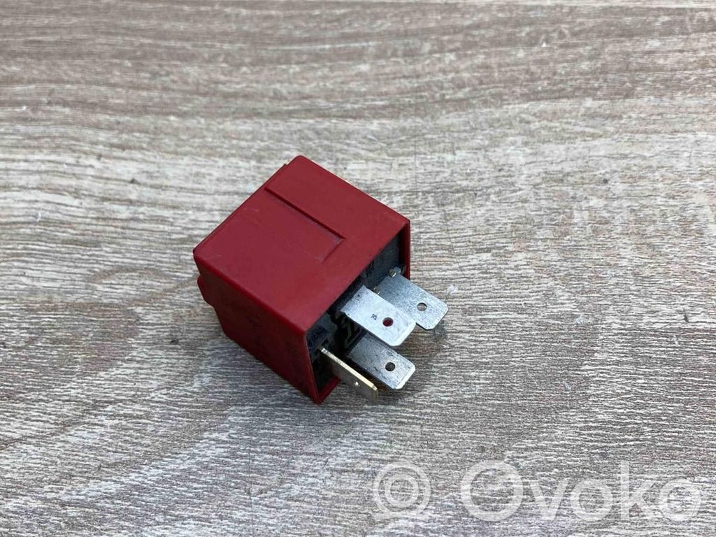 Opel Vectra C Muu rele 