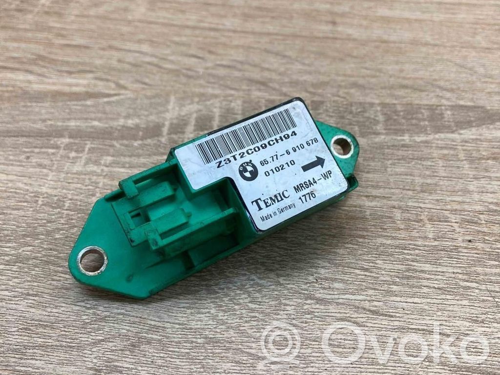 BMW 5 E39 Airbag deployment crash/impact sensor 
