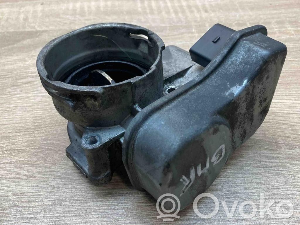 Volkswagen PASSAT B6 Throttle valve 