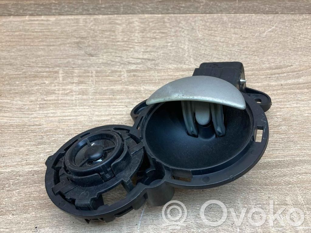 Mini One - Cooper R50 - 53 Front door interior handle trim 