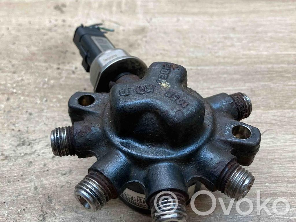 Ford Mondeo MK IV Degalų magistralinis vamzdelis 